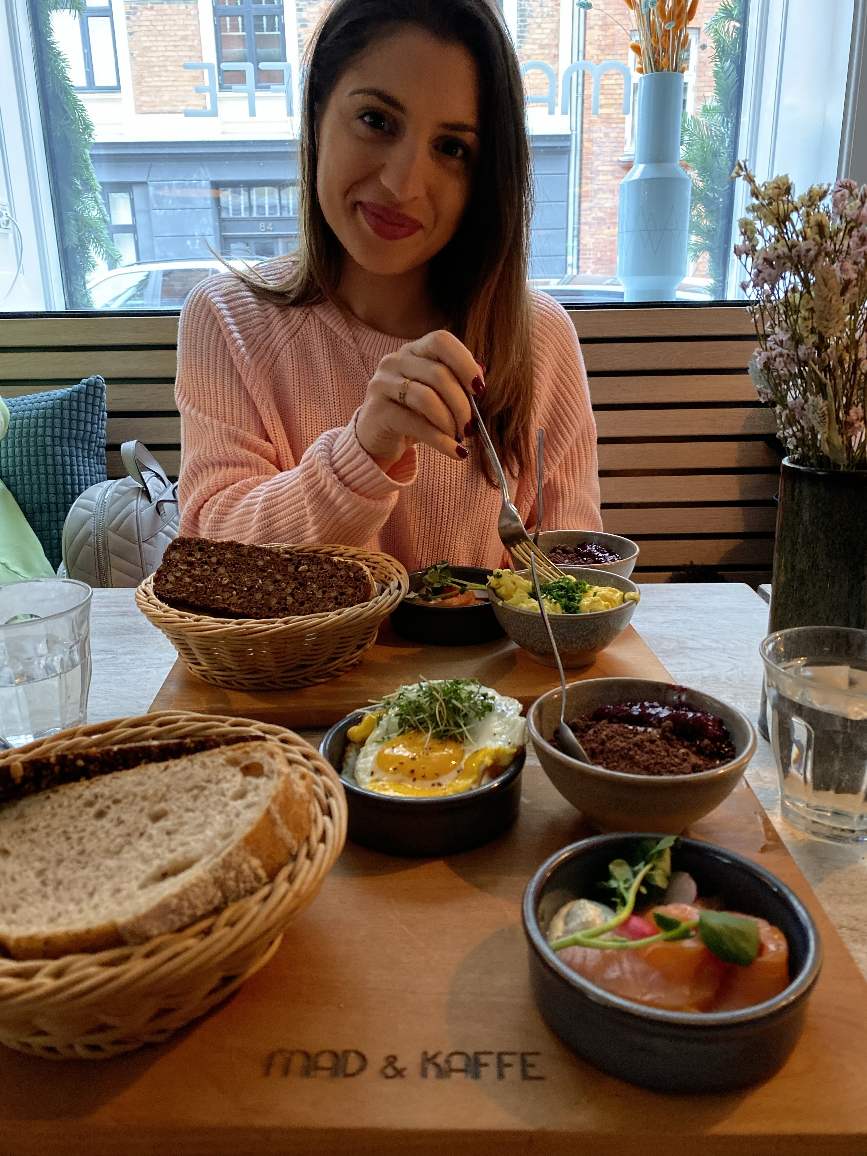 mad-and-kaffe-denmark-breakfast