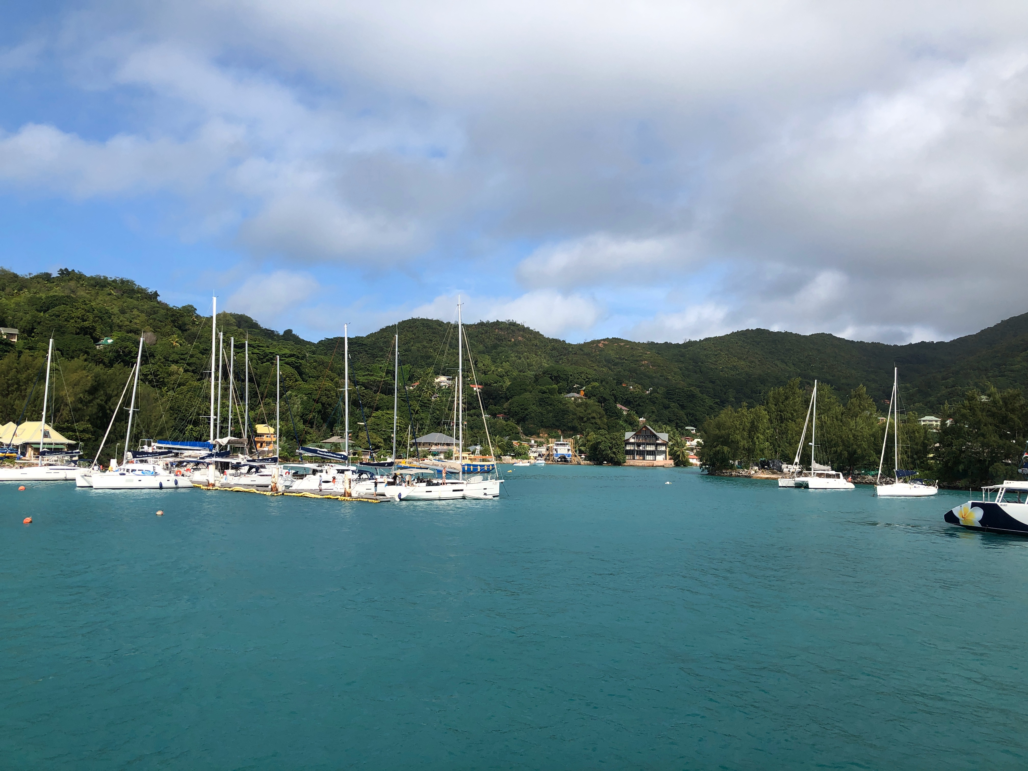 la-digue-seychelles-honeymoon