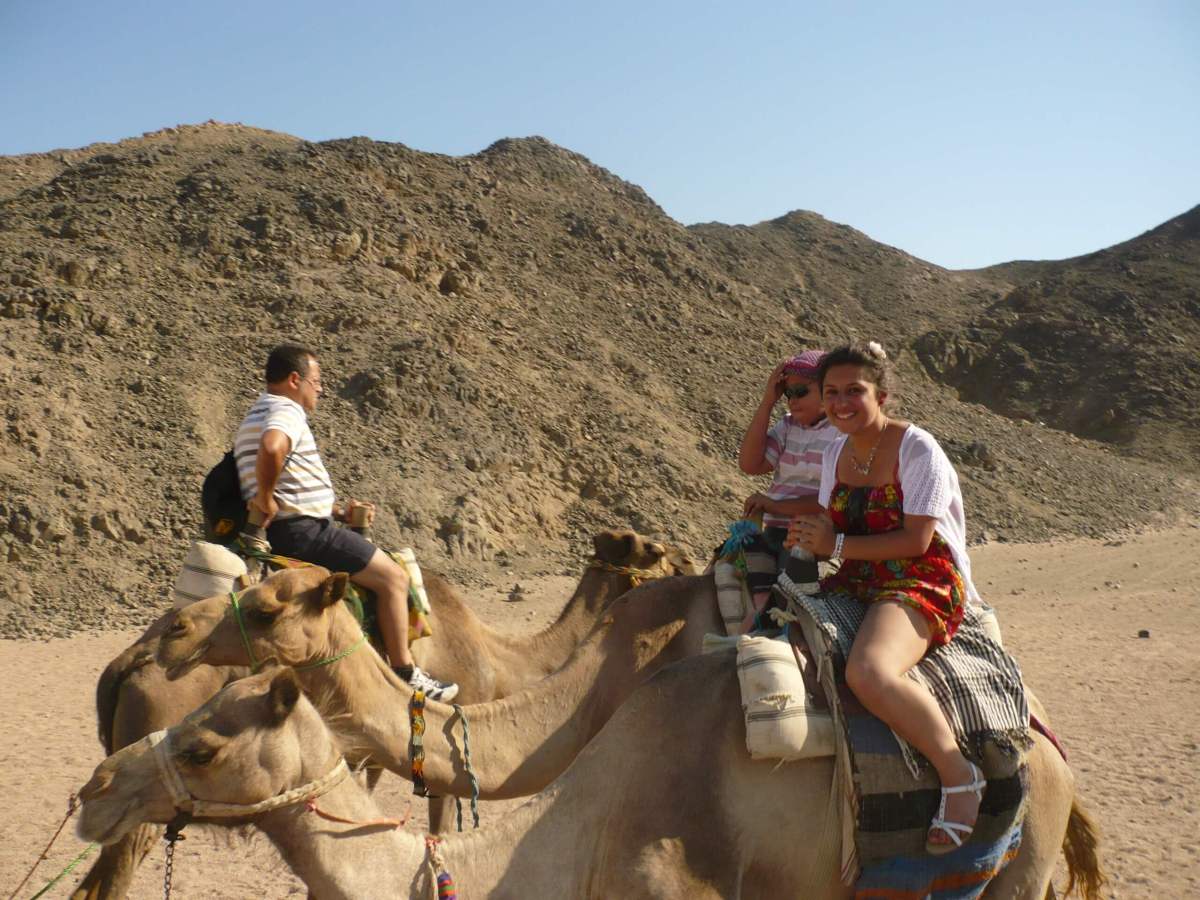 Hurghada Travel Guide: Red Sea Adventures, Desert Safaris & Honest Tips&nbsp;(2026)